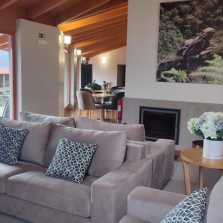 Quinta Da Riba Ma Guest House Santa Leocadia Ngoại thất bức ảnh