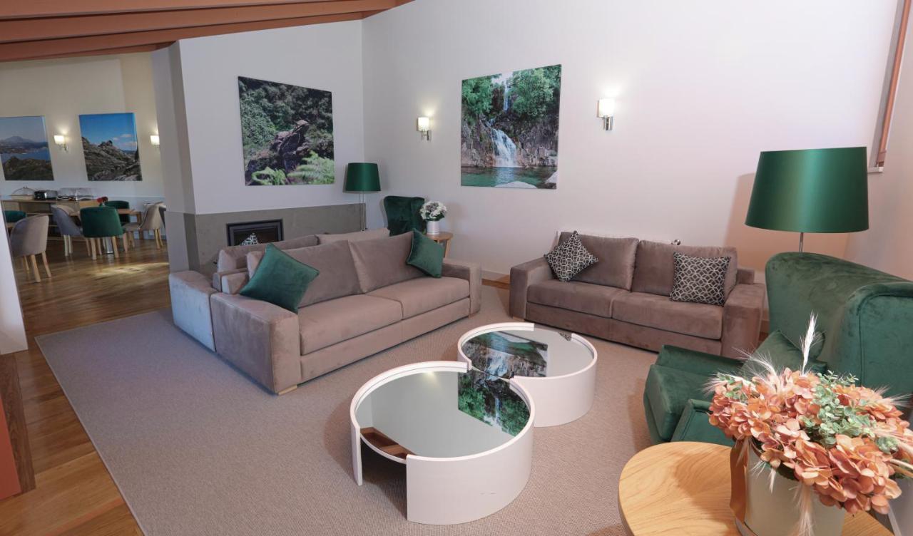 Quinta Da Riba Ma Guest House Santa Leocadia Ngoại thất bức ảnh