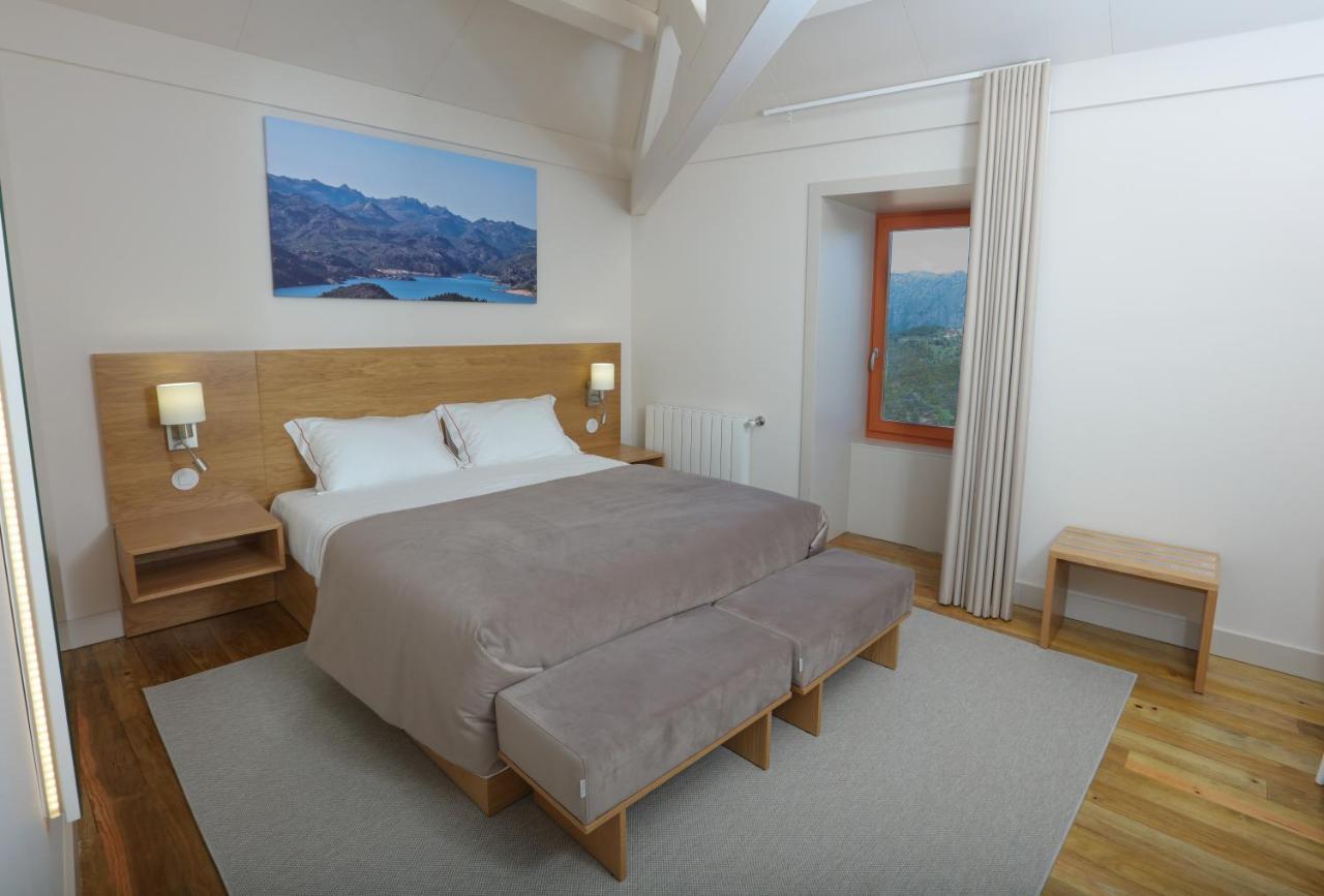 Quinta Da Riba Ma Guest House Santa Leocadia Ngoại thất bức ảnh