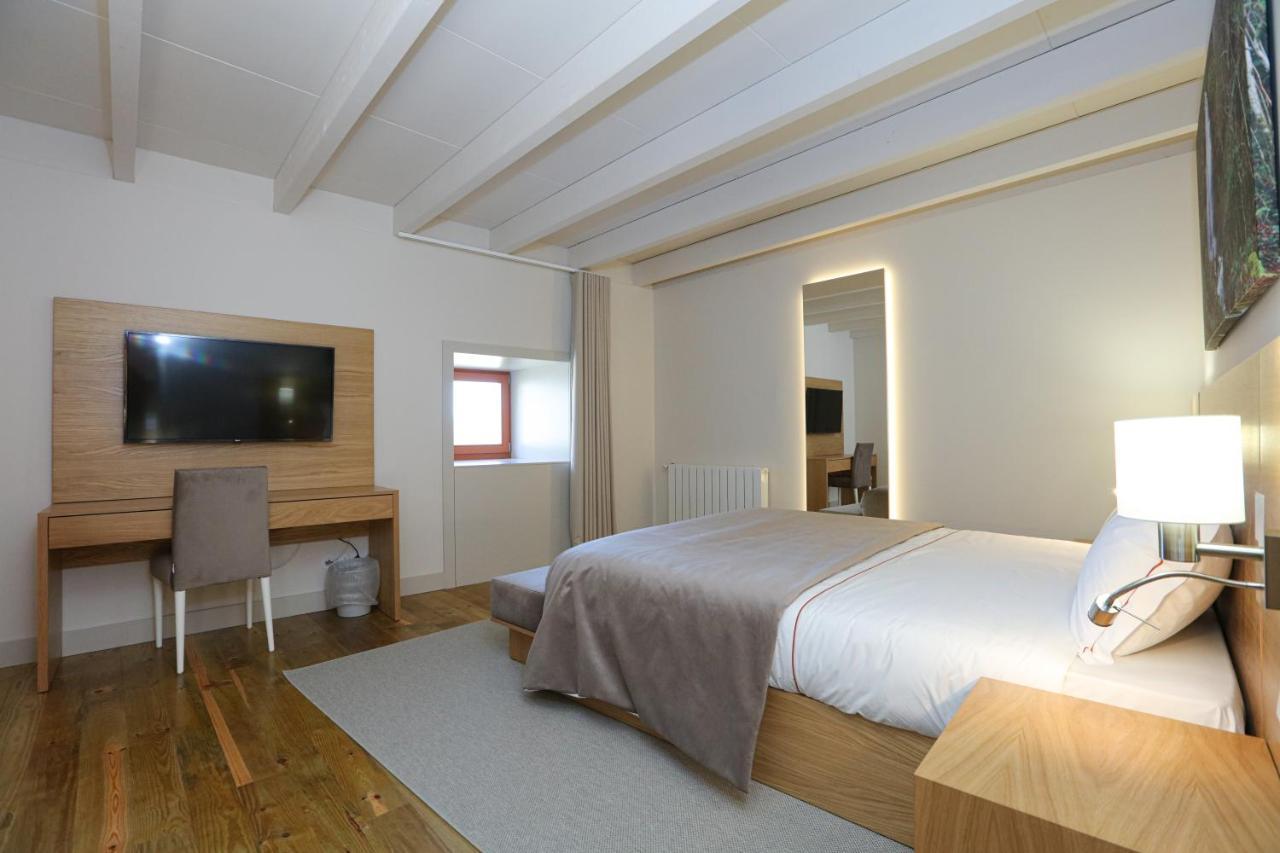 Quinta Da Riba Ma Guest House Santa Leocadia Ngoại thất bức ảnh