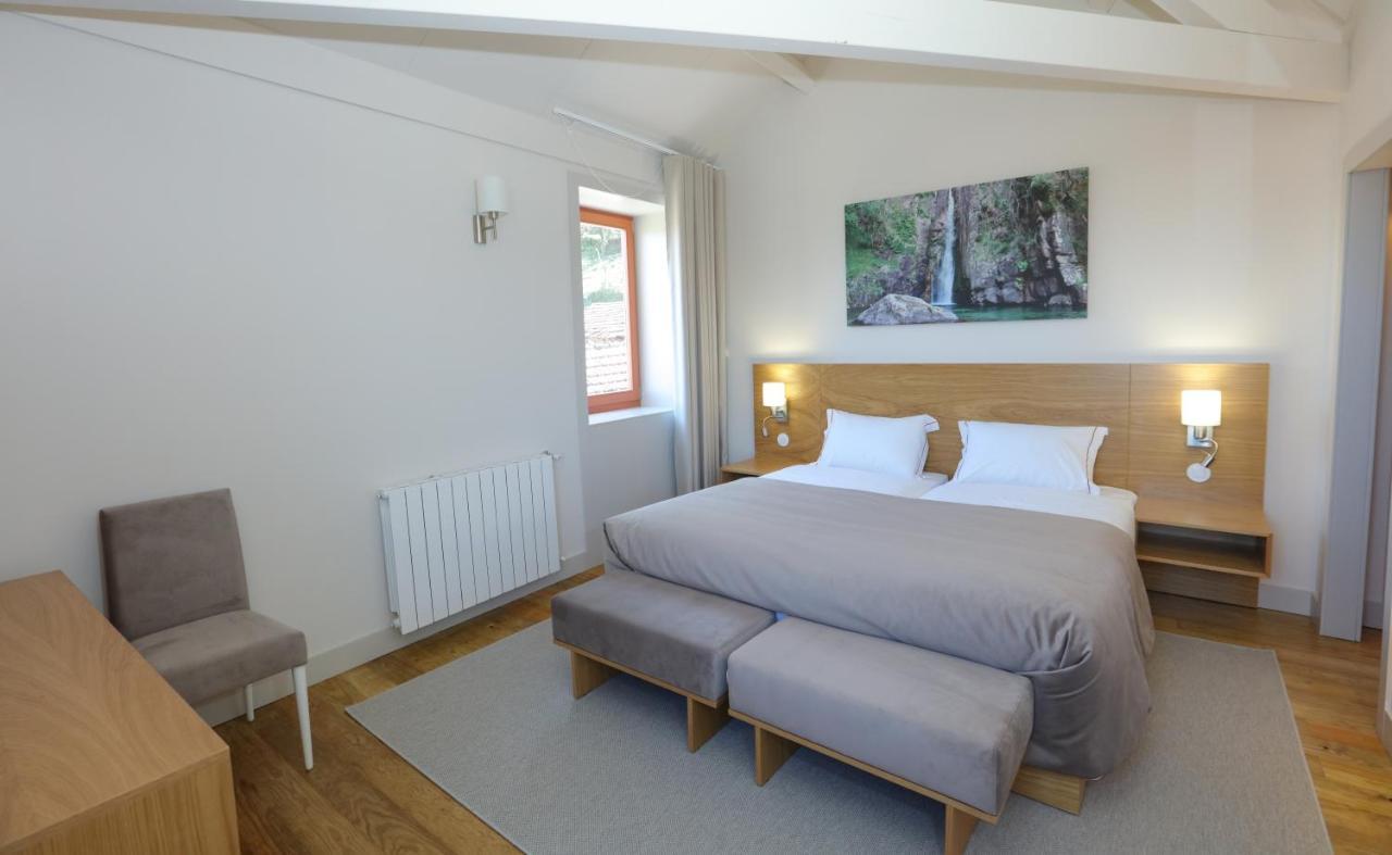 Quinta Da Riba Ma Guest House Santa Leocadia Ngoại thất bức ảnh