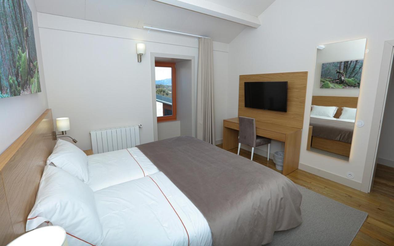 Quinta Da Riba Ma Guest House Santa Leocadia Ngoại thất bức ảnh