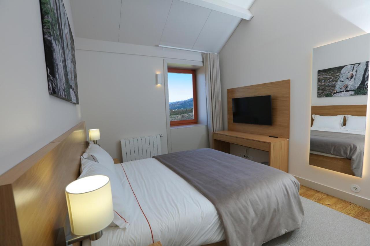 Quinta Da Riba Ma Guest House Santa Leocadia Ngoại thất bức ảnh